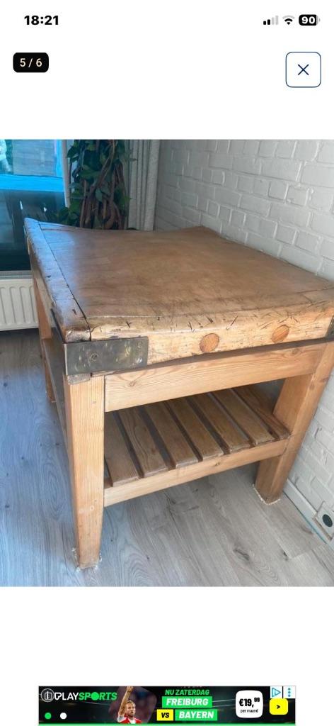 Antieken kapblok, Enlèvement