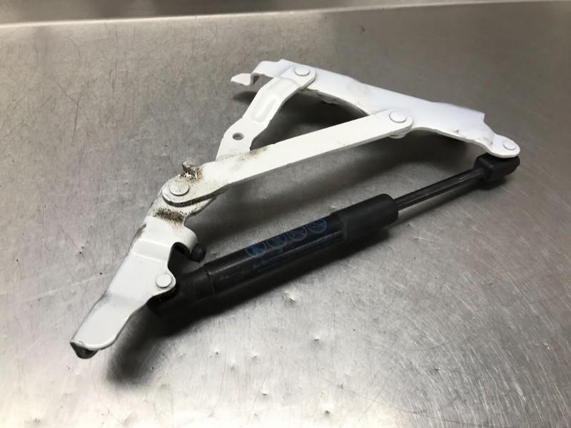 GASDRUKVEER RECHTS ACHTER Mazda MX-5 (ND) (01-2015/-), Gebruikt, Mazda