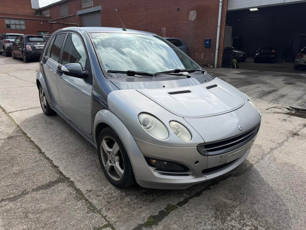 Smart forfour 02/2005 1.5 essence MARCHAND/EXPORT, Auto's, Smart, ForFour, Bedrijf, Handgeschakeld, 5 deurs