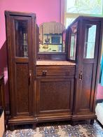 Armoire avec miroir et verre, Enlèvement