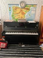 Piano bien entretenu à vendre, Musique & Instruments, Enlèvement, Utilisé, Noir, Piano