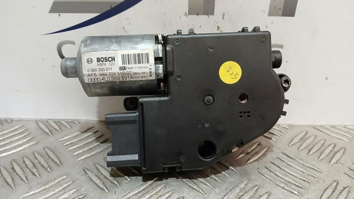 Moteur toit ouvrant d'un Audi Q7, Autos : Pièces & Accessoires, Carrosserie & Tôlerie, Audi, Utilisé, 3 mois de garantie, Enlèvement ou Envoi