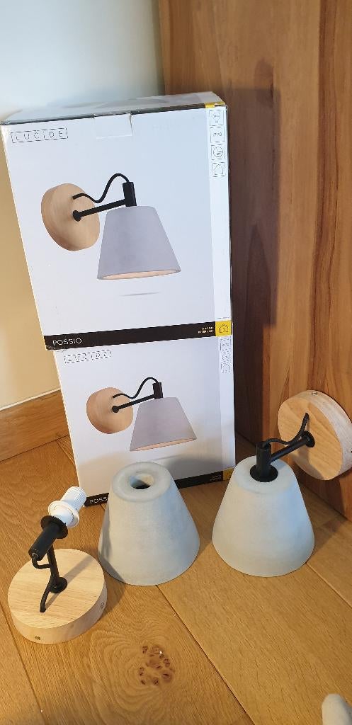 Articles NEUFS : 2 appliques murales Lucide POSSIO, Maison & Meubles, Lampes | Appliques, Neuf, Bois, Autres matériaux, Enlèvement