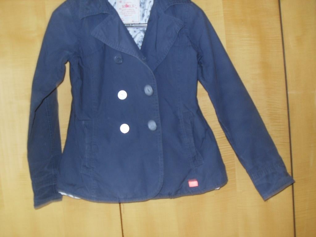 vestje blauw mexx maat 134-140, Enfants & Bébés, Vêtements enfant | Taille 134, Mexx, Enlèvement ou Envoi, Pull ou Veste, Comme neuf