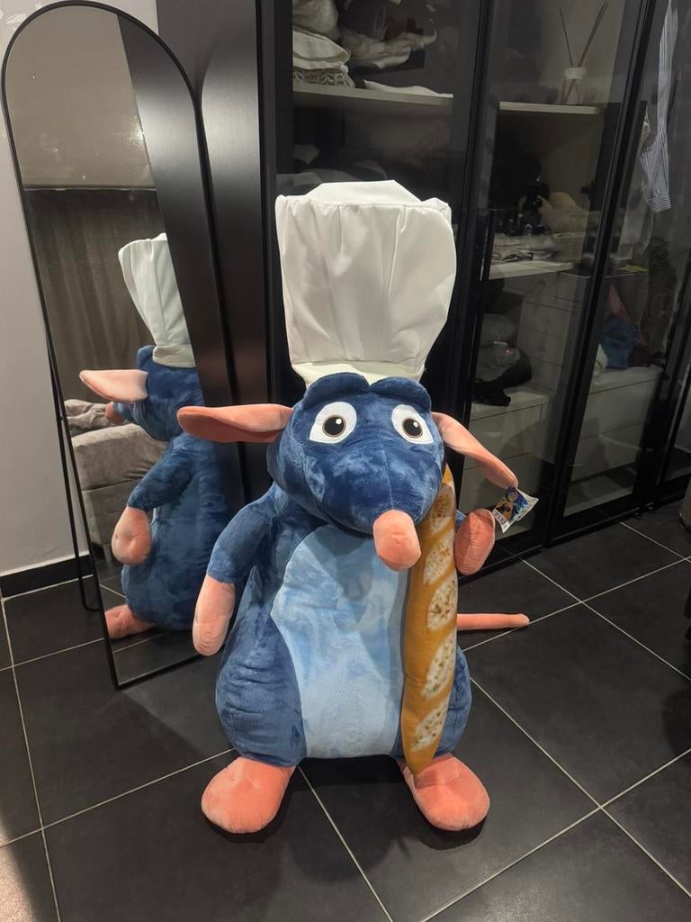 Disney - Peluche Rémy géante avec baguette (120cm), Enlèvement, Neuf