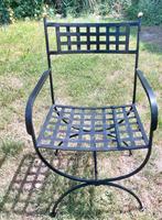 Ijzeren terras stoelen, Ophalen