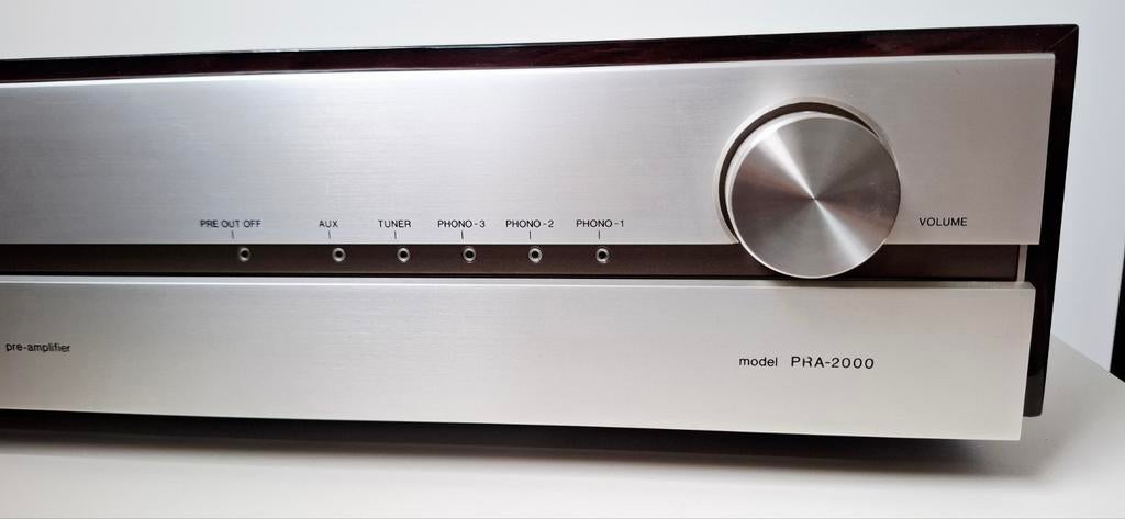 DENON PRA-2000 voorversterker - vintage kwaliteit!, Audio, Tv en Foto, Versterkers en Ontvangers, Ophalen of Verzenden, Gebruikt