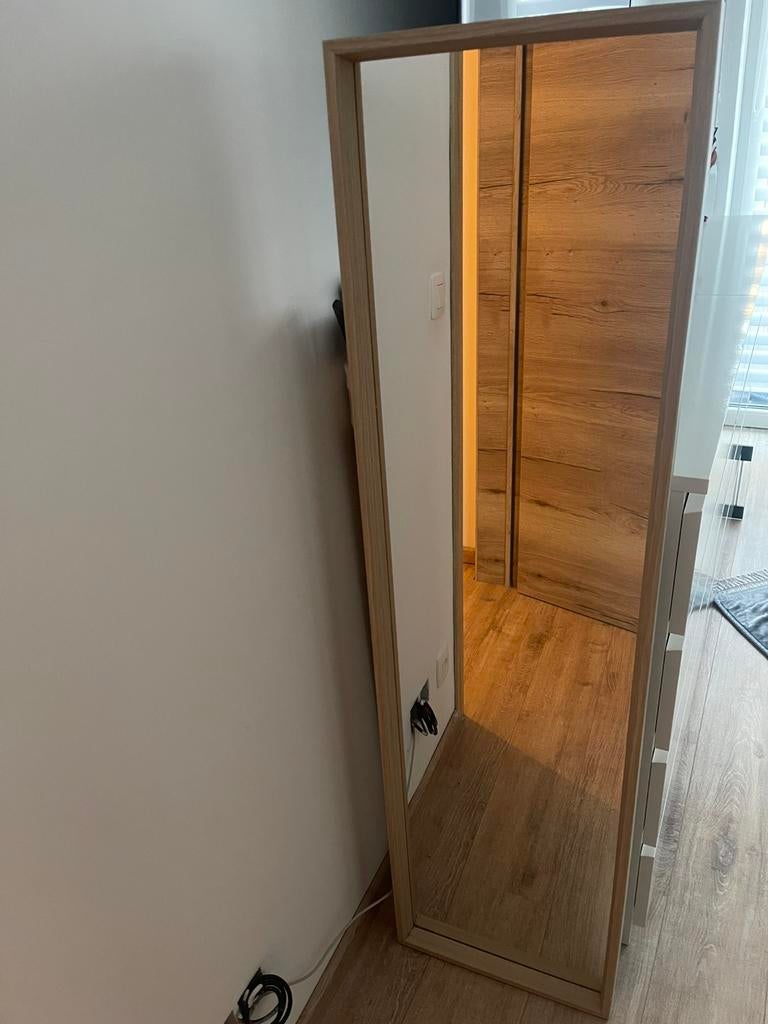 Spiegel te koop Ikea, Huis en Inrichting, Ophalen, Zo goed als nieuw