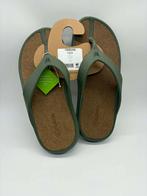 Cariuma slippers 45, Enlèvement, Neuf, Chaussons