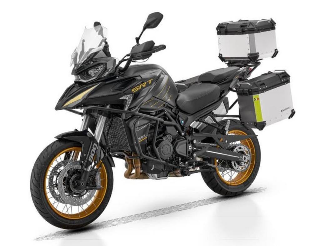 QJMOTOR SRT 900 sx touring te koop, Motoren, Ophalen