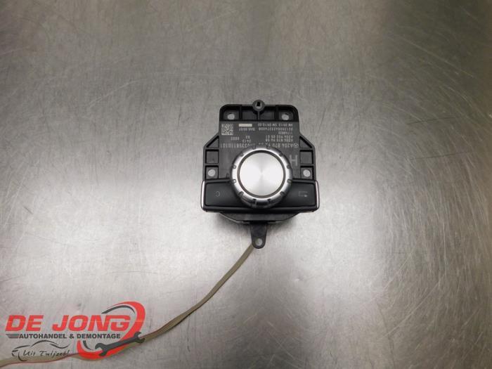 Commutateur MMI d'un Mercedes C-Klasse, Autos : Pièces & Accessoires, Tableau de bord & Interrupteurs, Mercedes-Benz, Utilisé