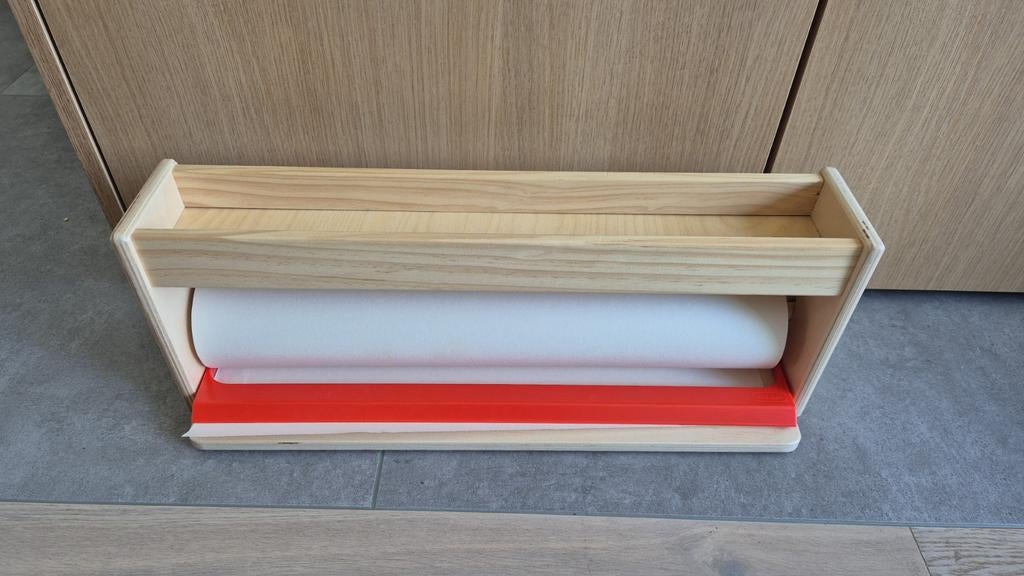 Tekenpapier op rol met houder Ikea, Ophalen, Beige, Hout, Zo goed als nieuw