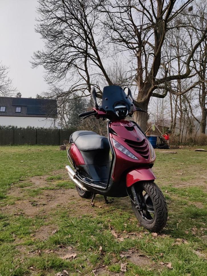 Piaggio zip 50cc 2t (a-klasse) 2016, Fietsen en Brommers, Scooters | Piaggio, Zo goed als nieuw, Zip, Klasse A (25 km/u), Tweetakt