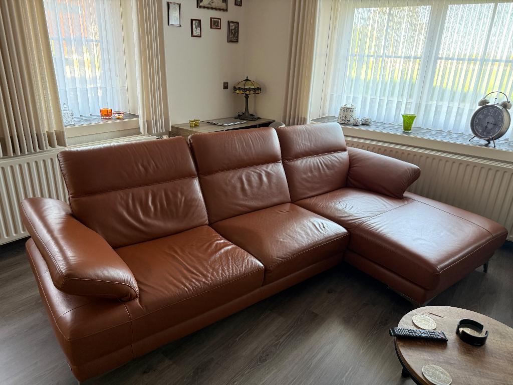 Lounge zetel te koop, Ophalen, Zo goed als nieuw, Leer, Het is een lounge type zetel