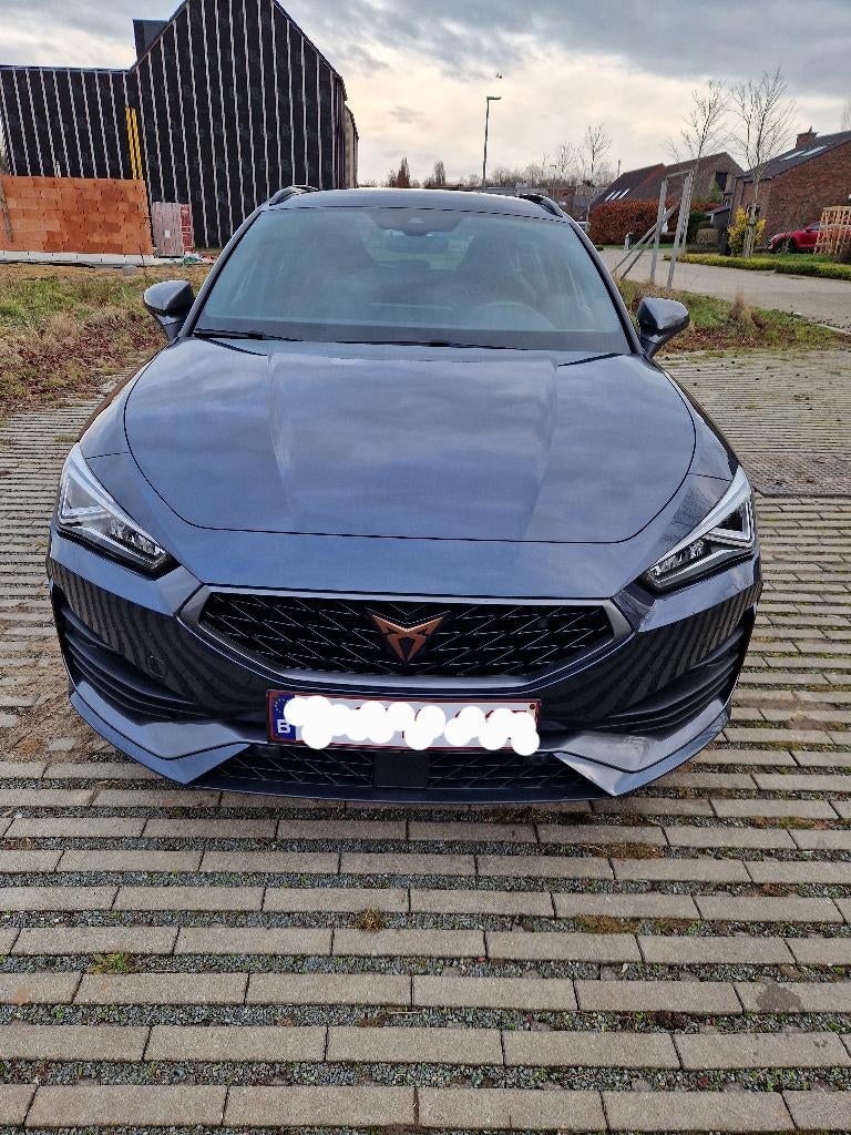 Cupra Leon St 2.0 tfsi ( 245pk ), Leon, Leder en Stof, 5 deurs, Particulier