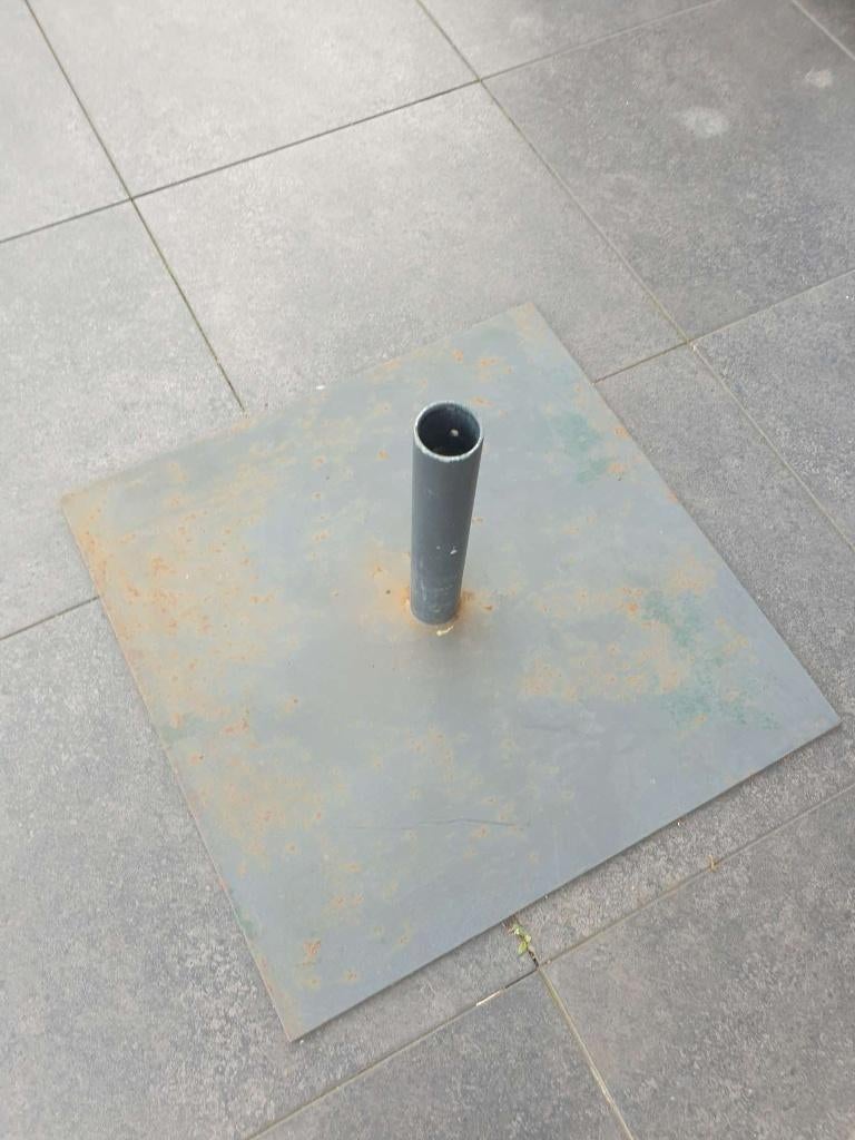 Parasolvoet 70 x 70cm, binnendiameter 5cm, Ophalen, Parasolvoet