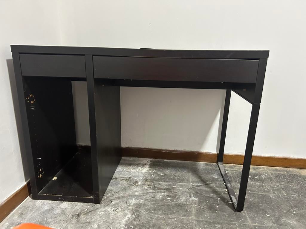 Pc tafel, Enlèvement, Comme neuf