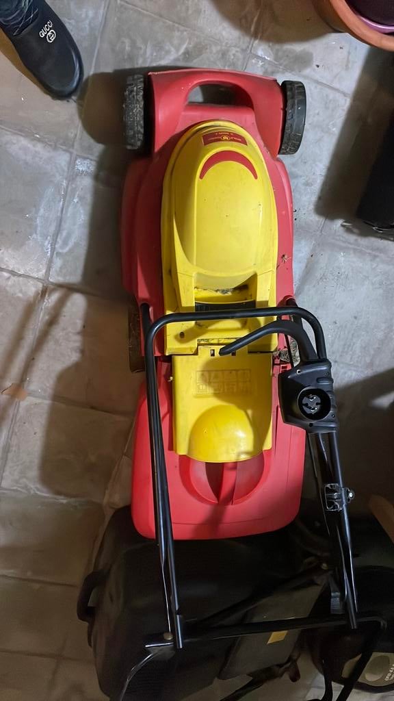 Tondeuse en bon état, Enlèvement, Utilisé, Tondeuses à gazon manuelles, Bac de ramassage