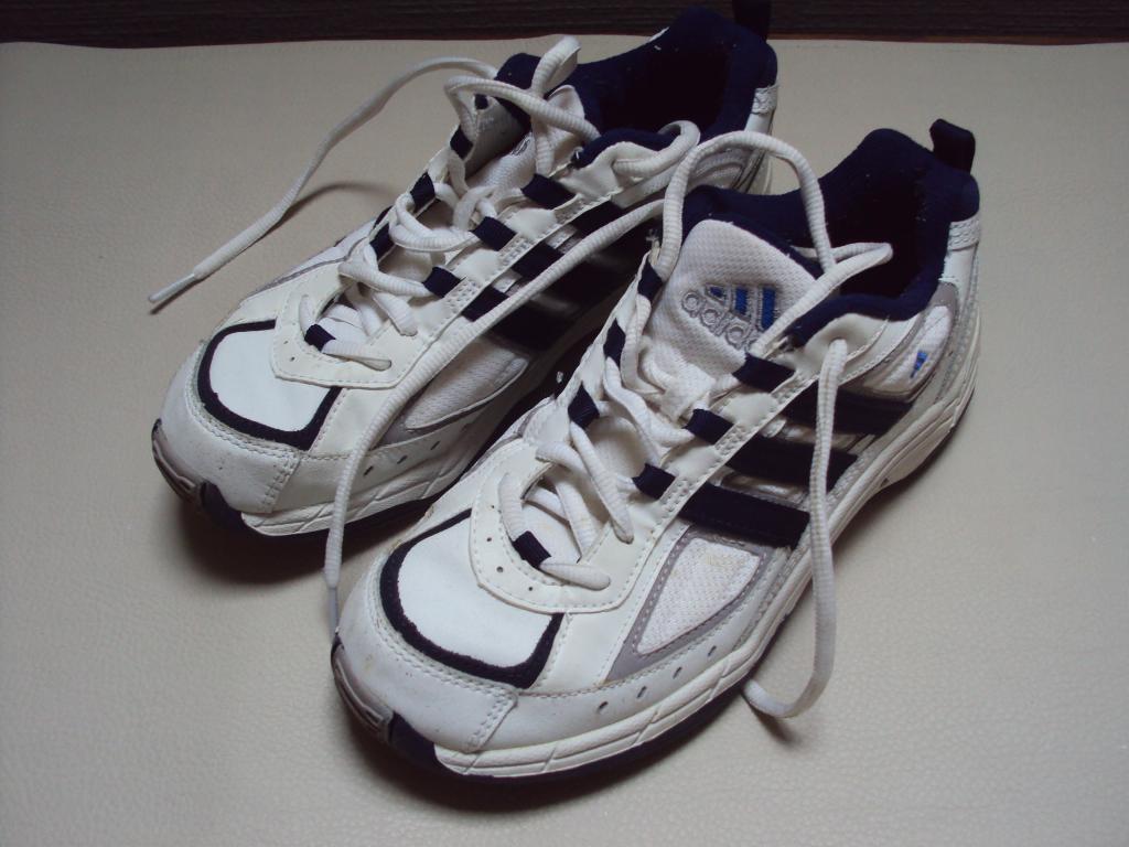 Sneakers Adidas. Maat 38, Kleding | Dames, Schoenen, Ophalen of Verzenden, Sneakers