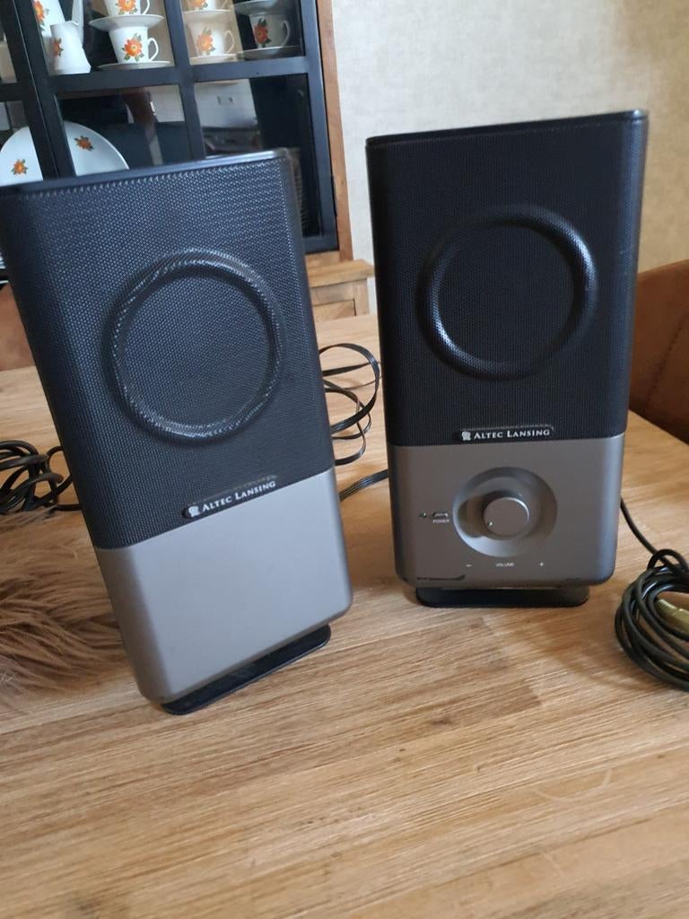 Design vintage pc speakers Altec lansing, Informatique & Logiciels, Enceintes Pc, Enlèvement