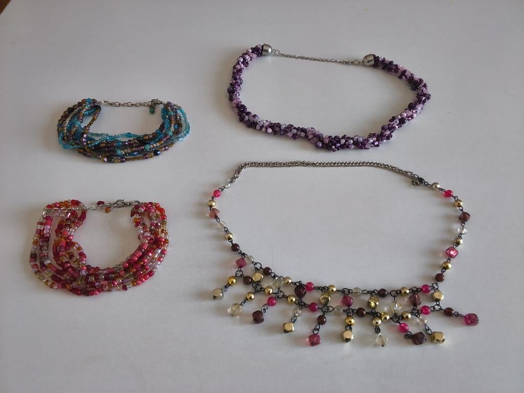 2 kettingen en 2 verstelbare natuurstenen armbanden, Ophalen of Verzenden, Zo goed als nieuw, Steen of Mineraal, Verstelbaar