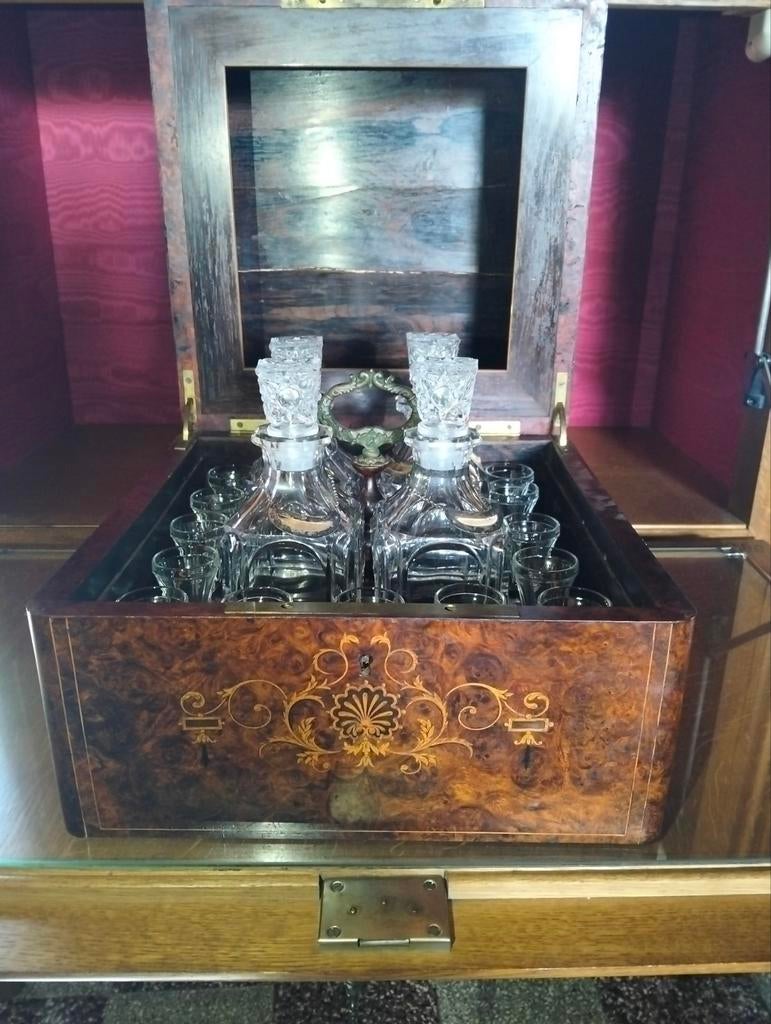 Napoleon iii Cave à liqueur, Enlèvement ou Envoi