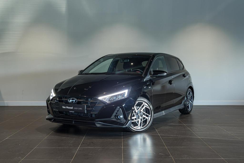 Hyundai i20 1.0 T-GDi 7-DCT 66kW Sky (automatique), Argent ou Gris, 90 ch, Entreprise, 1110 kg