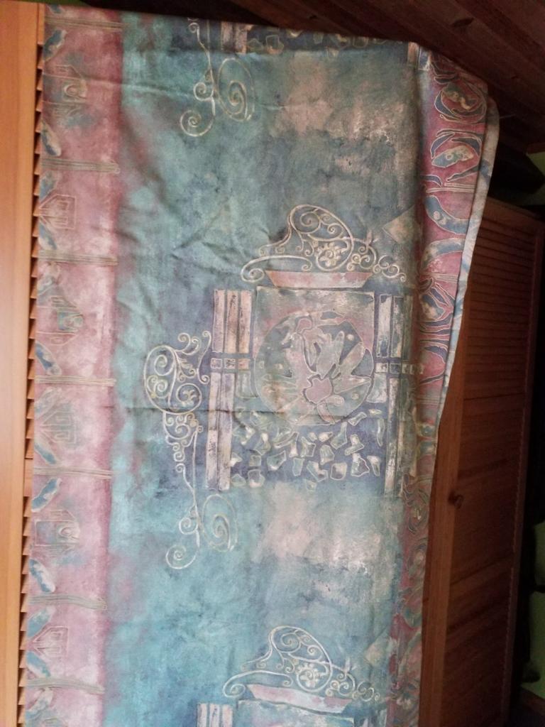 Tentures avec ruflettes, Enlèvement, Comme neuf