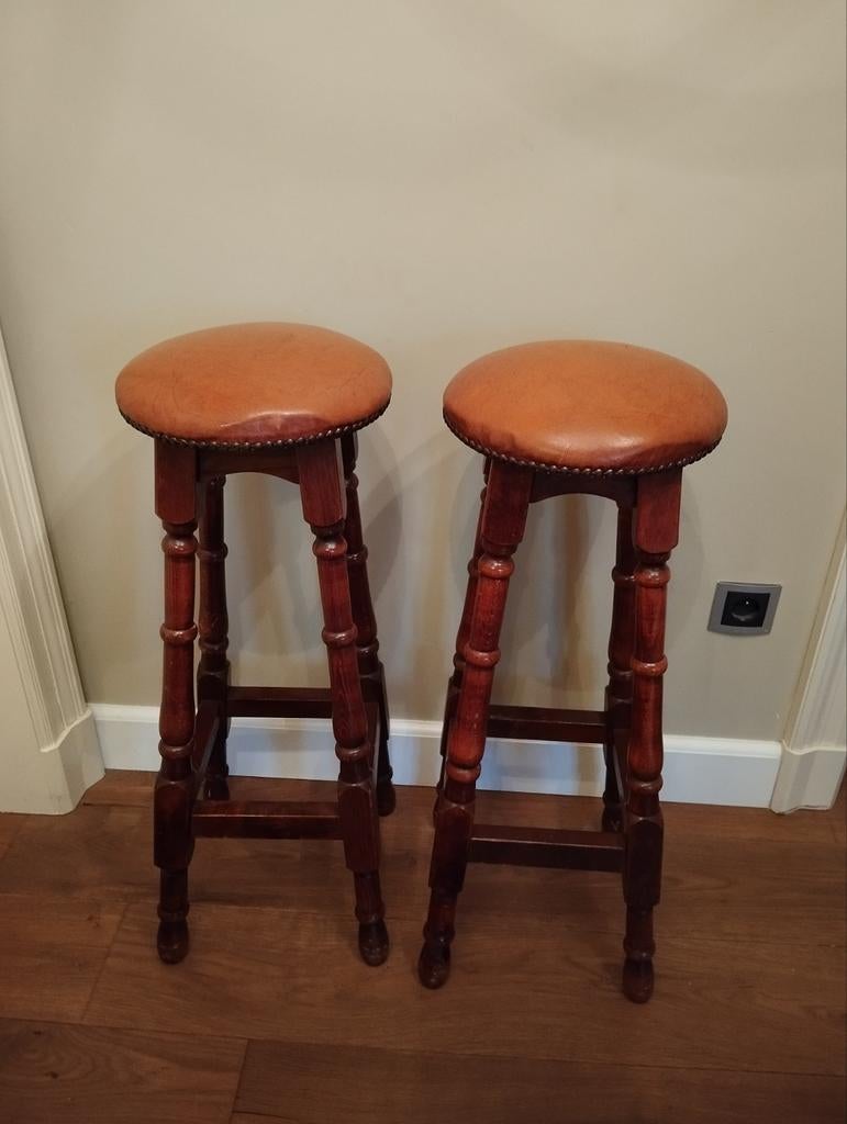 2 barkrukken in retro stijl, Huis en Inrichting, Barkrukken, Ophalen