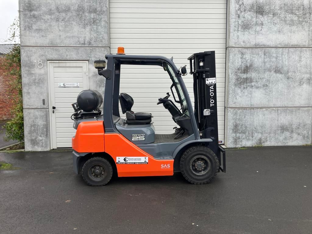 Heftruck Toyota 8serie 2,5Ton Gas MET GARANTIE, Ophalen of Verzenden