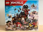 Lego Ninjago 71861 The Old Town Nieuw!, Enlèvement ou Envoi, Neuf, Ensemble complet, Lego