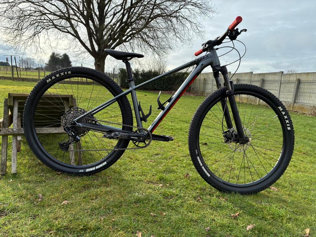 Scott scale 970, Fietsen en Brommers, Fietsen | Dames | Sportfietsen en Toerfietsen, Zo goed als nieuw, Ophalen