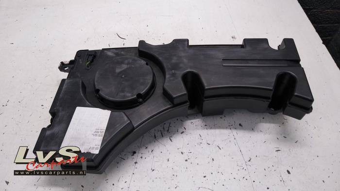 Caisson de graves d'un Audi Q7, -, 3 mois de garantie, Audi, Utilisé