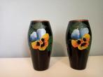 2 stuks antieke handgeschilderde vaasjes, Ophalen of Verzenden