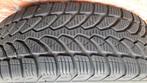 Winterbanden op stalen velg - Volkswagen Jetta, Auto-onderdelen, Ophalen, Gebruikt, 15 inch, Banden en Velgen