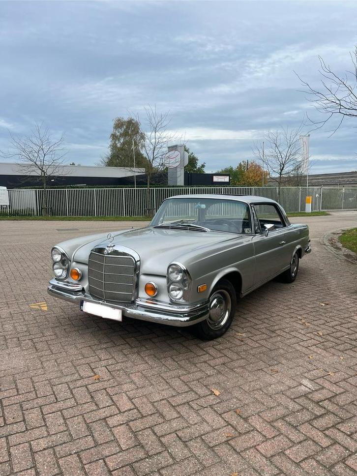 Mercedes 250SE Coupe 1967, Auto's, Oldtimers, Bedrijf, Te koop, Mercedes-Benz, Benzine, Coupé, 2 deurs, Handgeschakeld, Zilver of Grijs