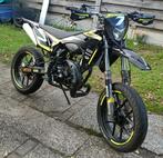 Sherco SM-R 50 édition argentée n 7, Vélos & Vélomoteurs, Cyclomoteurs | Cyclomoteurs de cross, Autres marques, Comme neuf, 6 vitesses