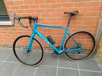 Nieuw! CUBE ATTAIN RACE BLUE/SPECTRAL, Fietsen en Brommers, Fietsen | Racefietsen, Ophalen, Nieuw