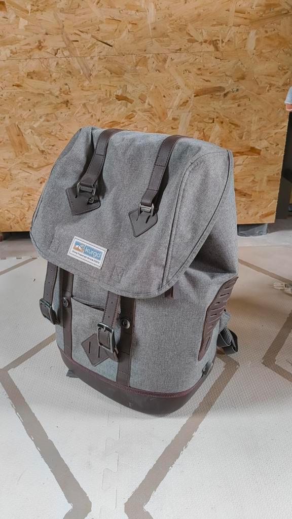 Kurgo K9 rugzak. Honden draagrugzak, Handtassen en Accessoires, Tassen | Rugtassen, Zo goed als nieuw, Overige merken, 25 tot 40 cm