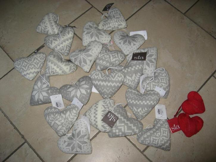 10x kerstversiering van sia hartjes NIEUW 3€/stuk, Diversen, Kerst, Nieuw, Ophalen