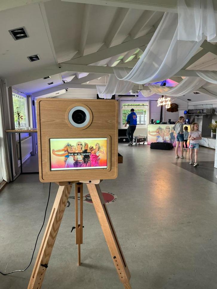 Photobooth te huur, Hobby en Vrije tijd, Feestartikelen | Verhuur, Nieuw, Ophalen