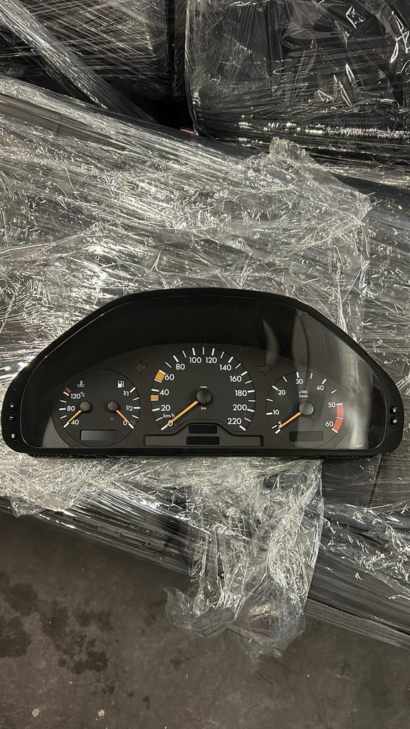 Pieces mercedes classe C w202 elegance (1998-2000), Autos : Pièces & Accessoires, Carrosserie & Tôlerie, Mercedes-Benz, Avant