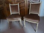 2 chaises de style Louis XI et d'époque +- 1900, Enlèvement