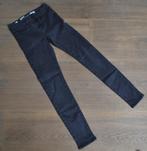 F79. Jeans noir skinny pour fille de taille 170, Enfants & Bébés, Vêtements enfant | Taille 170, Pantalon, Enlèvement ou Envoi
