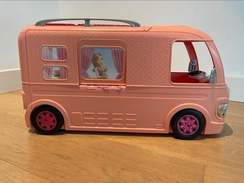 Barbies camper / mobilhome met accessoires, Kinderen en Baby's, Speelgoed | Poppen, Gebruikt, Barbie, Ophalen
