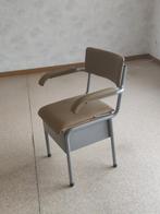 Toilet stoel, Ophalen