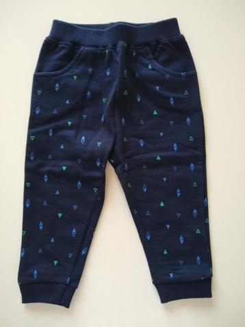 NIEUW blauwe broek maat 86 beschikbaar voor biedingen