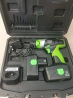 Vijs machine met twee batterijen + oplader., Doe-het-zelf en Bouw, Gereedschap | Boormachines, Ophalen, Zo goed als nieuw, Boor- en Schroefmachine