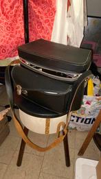 Vintage leren cameratas met vintage cameraspullen, Audio, Tv en Foto, Ophalen