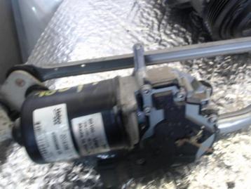 Moteur essuie glace avant Kia Venga 2010-2015 LP/15041 beschikbaar voor biedingen